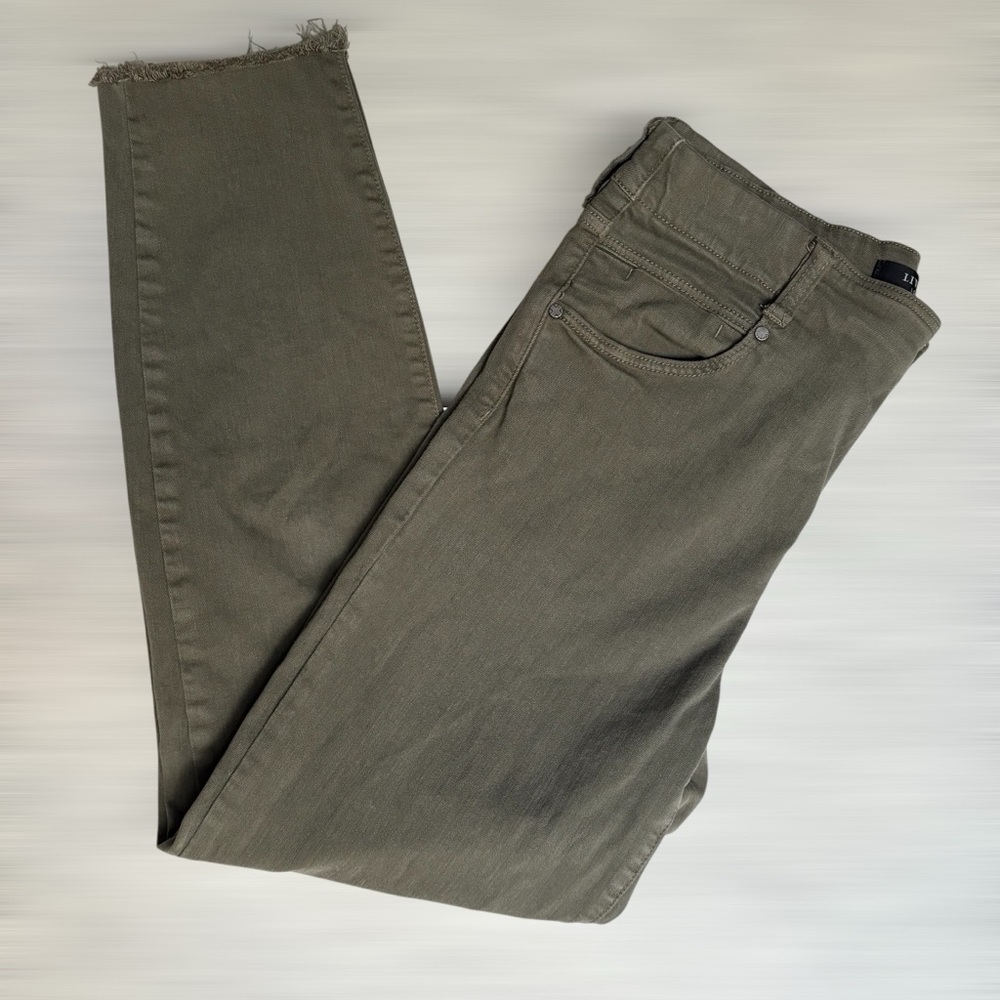 Women’s Liverpool Gia Glider Pull On Stretch Jeans size 10/30 Aloe Green - Picture 2 of 6